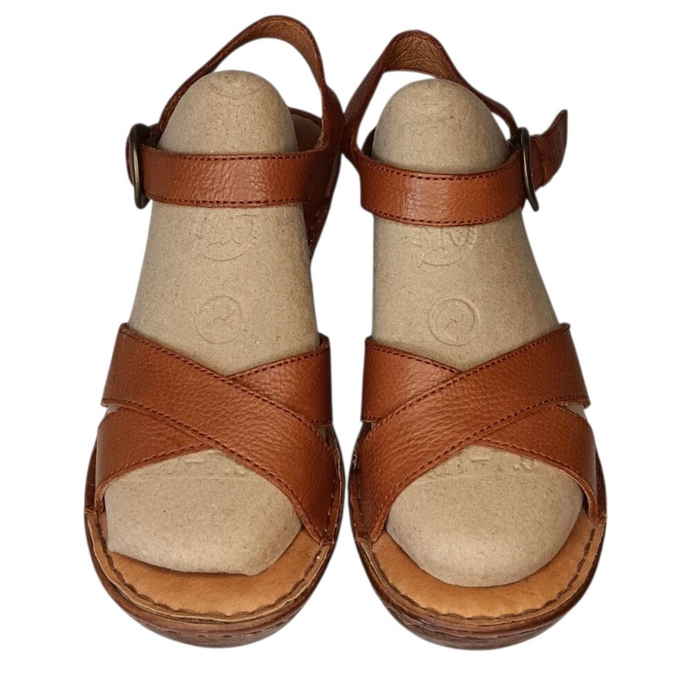 Born Women’s Brown Leather Strappy Wedge Sandals Ankle Strap Brass Buckle US 8